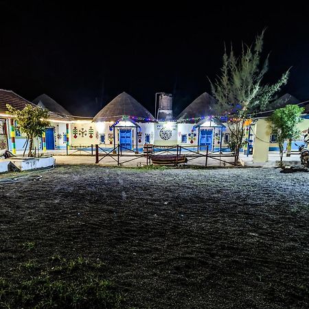 White Land Villagestay Dhordo Εξωτερικό φωτογραφία