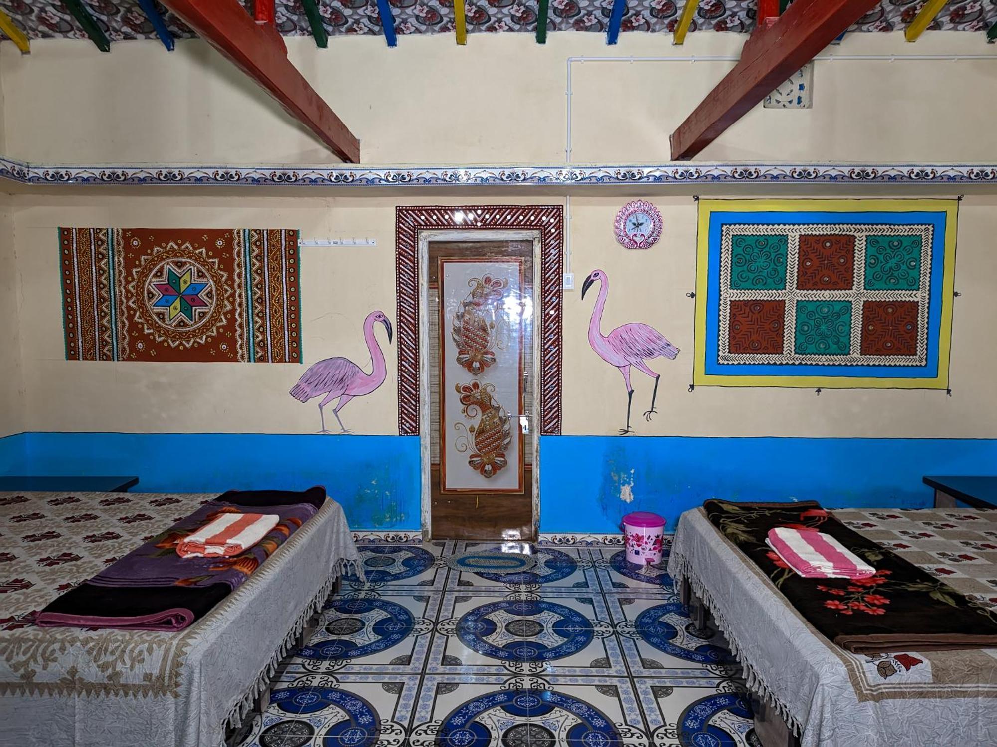 White Land Villagestay Dhordo Εξωτερικό φωτογραφία