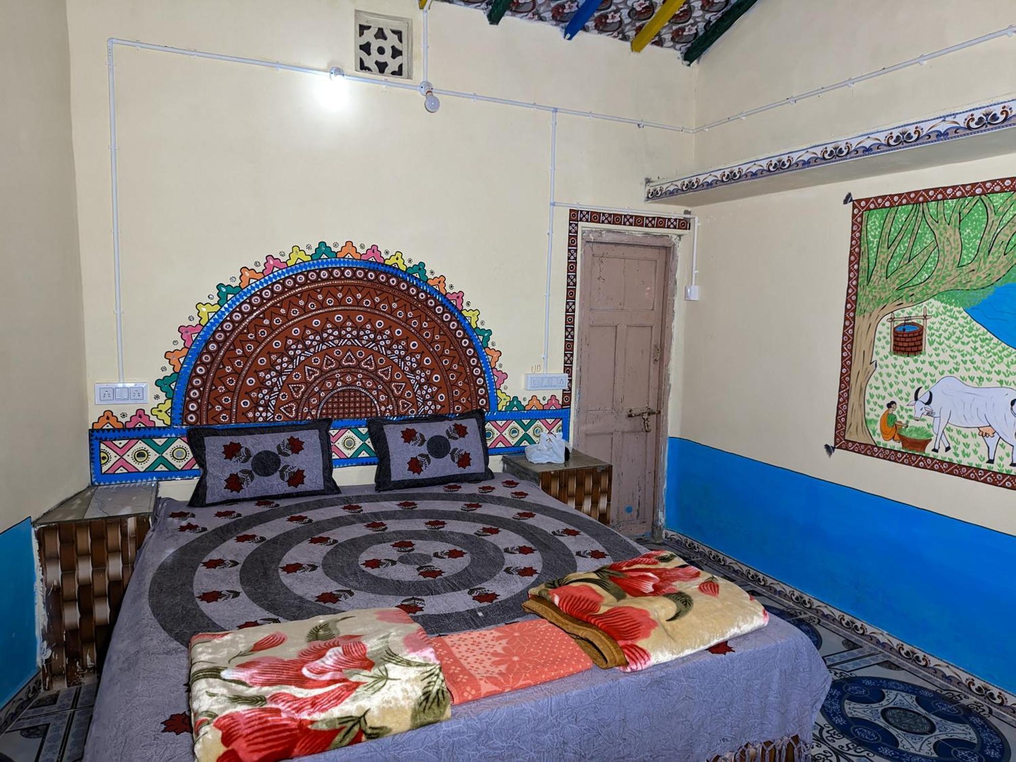 White Land Villagestay Dhordo Εξωτερικό φωτογραφία