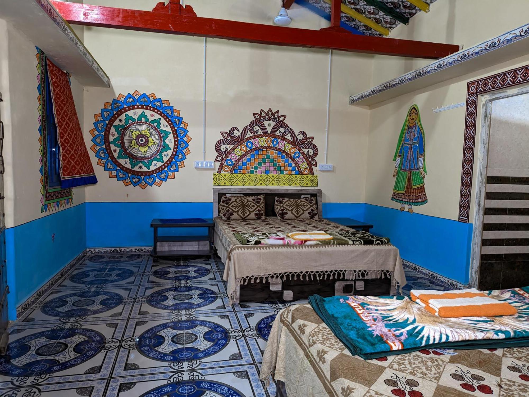 White Land Villagestay Dhordo Εξωτερικό φωτογραφία